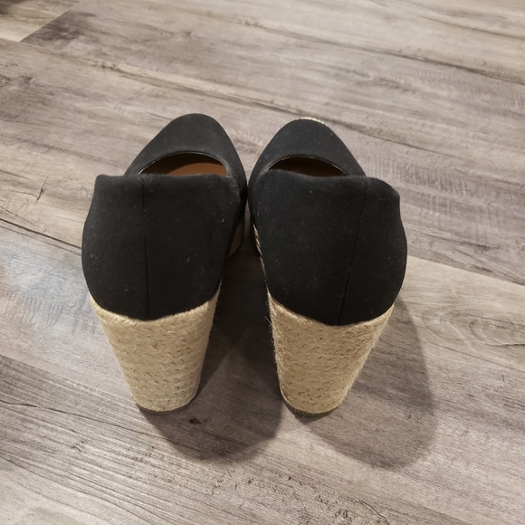 Merona Marguerite Wedges - Picture 4 of 7